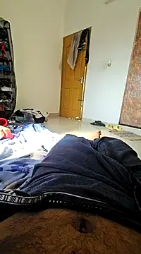 Snapshot of Mallu_ajanraj143 chatting on March 21, 9:56 am Mallu ajanraj143 online show from March 21, 9:56 am