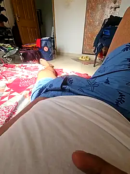 Snapshot of Mallu_ajanraj143 chatting on September 24, 10:18 am Mallu ajanraj143 online show from September 24, 10:18 am