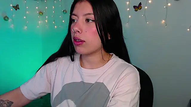 iam emy online show from December 27, 11:53 pm