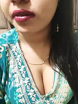 Snapshot of Sania-Love chatting on June 23, 2:42 am Sania-Love online show from June 23, 2:42 am