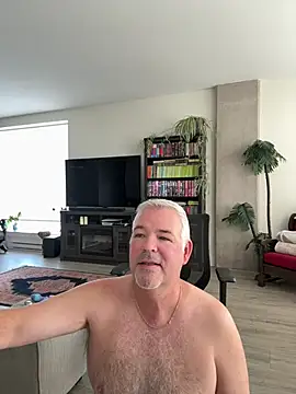 aarosteev2 online show from January 9, 2:09 pm