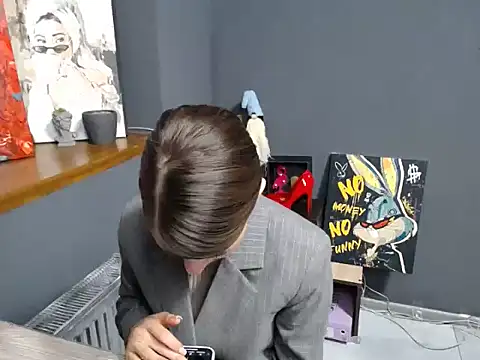 felicity gold online show from October 22, 6:24 am