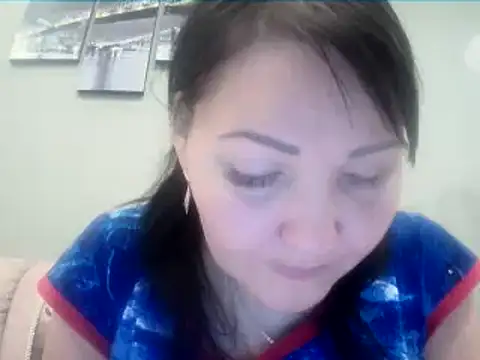 Snapshot of ClaireSunset chatting on January 14, 6:02 pm ClaireSunset online show from January 14, 6:02 pm