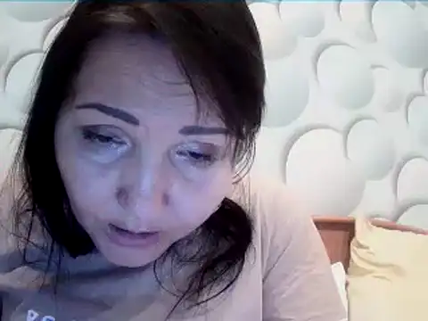 Snapshot of ClaireSunset chatting on March 5, 7:10 pm ClaireSunset online show from March 5, 7:10 pm