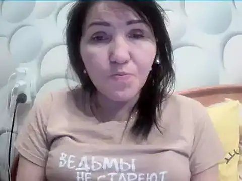 Snapshot of ClaireSunset chatting on March 7, 5:43 pm ClaireSunset online show from March 7, 5:43 pm