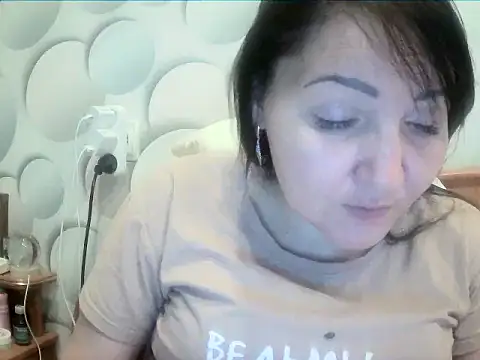 Snapshot of ClaireSunset chatting on March 20, 6:57 pm ClaireSunset online show from March 20, 6:57 pm