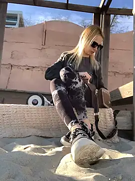 DonorDi online show from March 7, 1:29 pm