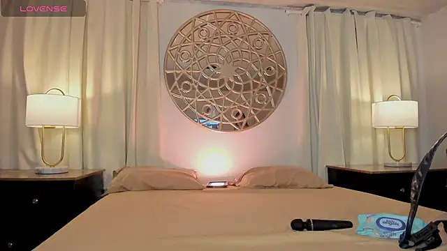 Snapshot of Belliinda_21 chatting on May 22, 7:19 pm Belliinda 21 online show from May 22, 7:19 pm