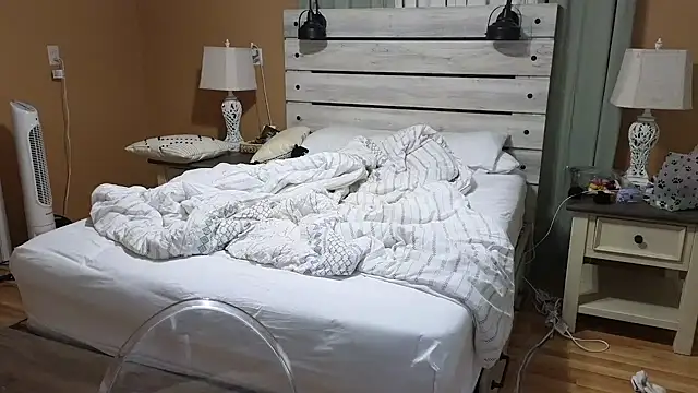 TexasTattooedHouseWife online show from November 7, 2:50 pm