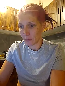 Snapshot of Lenchen_ chatting on May 27, 7:44 pm Lenchen online show from May 27, 7:44 pm