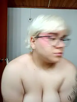 amalia love online show from September 14, 4:50 pm