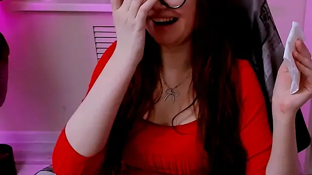 Snapshot of CarolGiggly chatting on July 11, 11:50 pm CarolGiggly online show from July 11, 11:50 pm