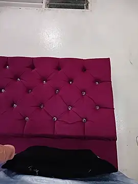 tiffany Bitch online show from June 14, 11:51 pm