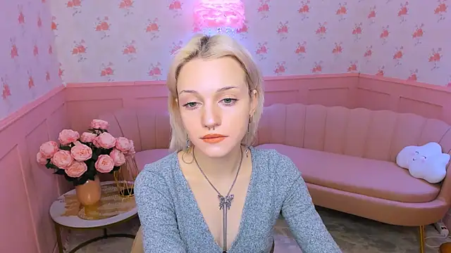 VelvetVixen155 online show from December 16, 3:19 am