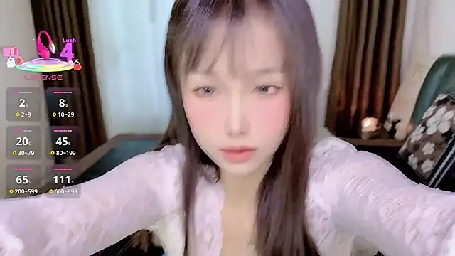 Snapshot of -Wendy__ chatting on July 1, 6:37 am -Wendy online show from July 1, 6:37 am