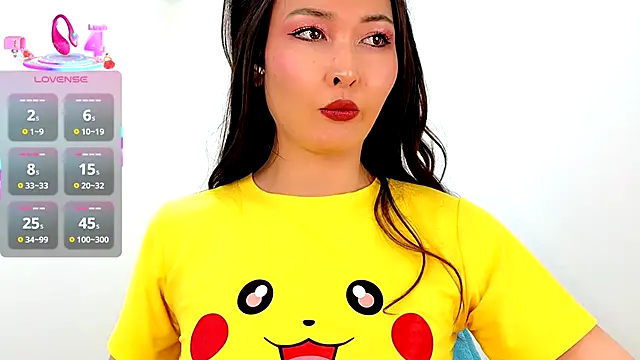 Snapshot of honey_yani chatting on November 11, 11:49 pm honey yani online show from November 11, 11:49 pm