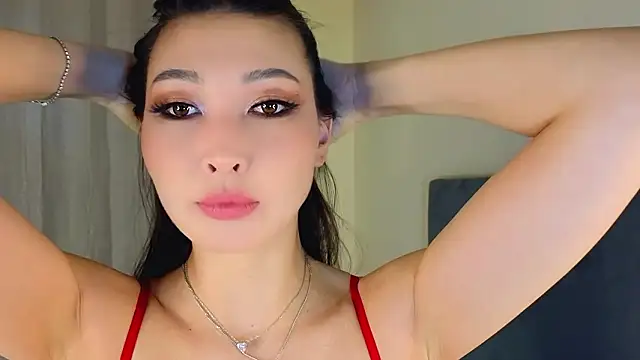 honey yani online show from March 1, 10:01 pm