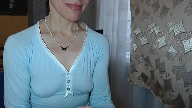 Snapshot of Pepper_mur chatting on November 22, 5:50 am Pepper mur online show from November 22, 5:50 am