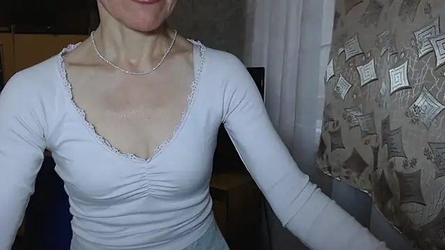 Snapshot of Pepper_mur chatting on December 2, 6:41 am Pepper mur online show from December 2, 6:41 am