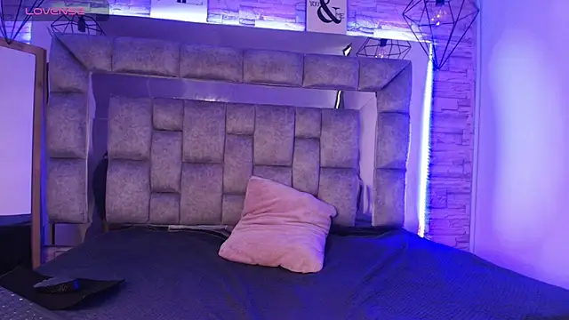 Emily morgan04 online show from October 14, 12:06 pm