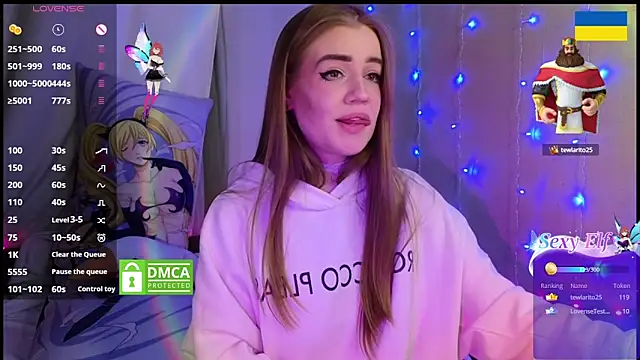 RedVelveten online show from February 24, 2:30 am