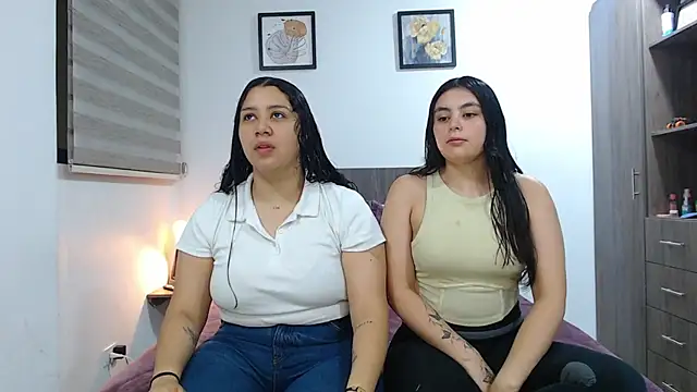 Snapshot of Scarlett_Jazmin chatting on May 16, 4:53 am Scarlett Jazmin online show from May 16, 4:53 am