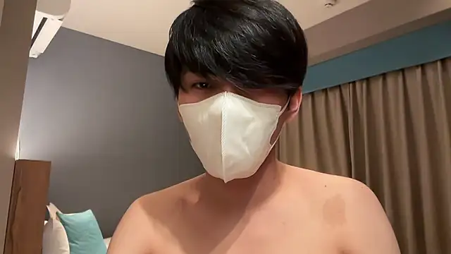 Lio kun online show from May 11, 2:45 pm