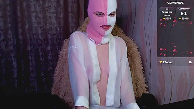 Domiiiniiicana online show from January 26, 4:51 pm