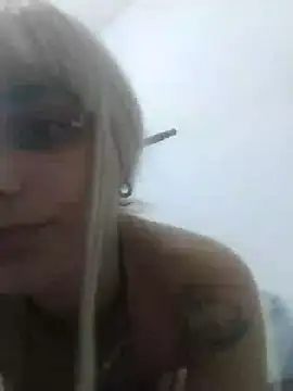 Snapshot of Luci_foxx chatting on October 3, 12:07 am Luci foxx online show from October 3, 12:07 am