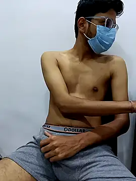 skinnyyyyyyyyy online show from December 22, 10:17 am