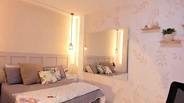 MartinaGuzmann online show from February 23, 12:41 am