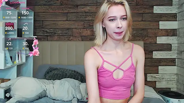 White Lioness online show from February 25, 2:05 pm