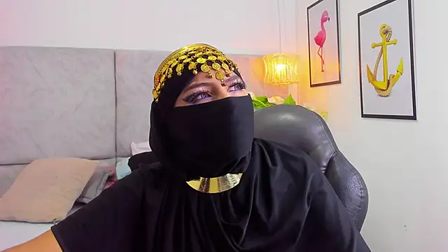 naomiii   online show from October 21, 11:55 am