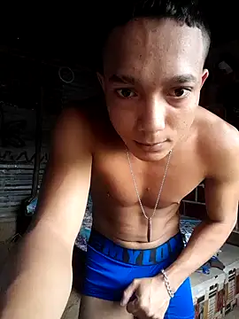 Snapshot of tayson_ chatting on January 17, 3:11 pm tayson online show from January 17, 3:11 pm