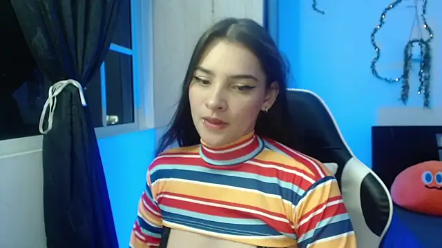 Snapshot of abigail_monore_ chatting on June 11, 3:26 am abigail monore online show from June 11, 3:26 am