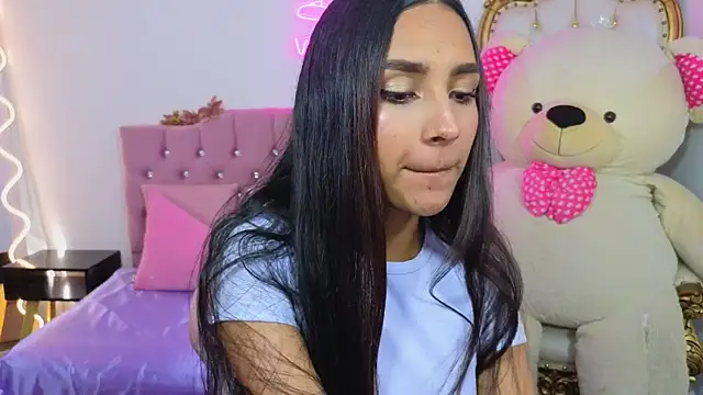 Snapshot of Jazmin_tay chatting on January 25, 7:28 pm Jazmin tay online show from January 25, 7:28 pm