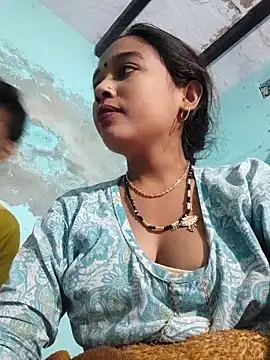 Surajpuja79 online show from November 26, 3:18 am