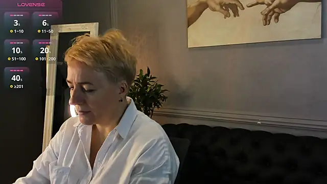 Nika Smit online show from November 23, 5:51 am