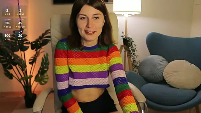 Snapshot of Hailey_Green chatting on February 8, 4:47 am Hailey Green online show from February 8, 4:47 am