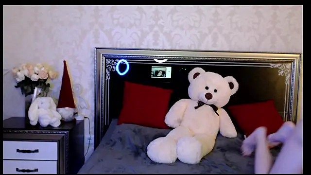 Snapshot of NancyLovee_ chatting on January 17, 11:51 pm NancyLovee online show from January 17, 11:51 pm