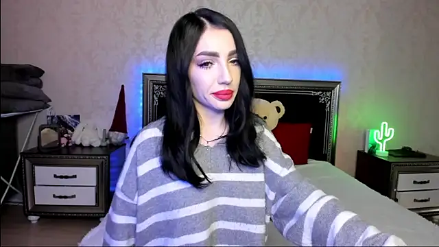 Snapshot of NancyLovee_ chatting on February 17, 8:04 pm NancyLovee online show from February 17, 8:04 pm