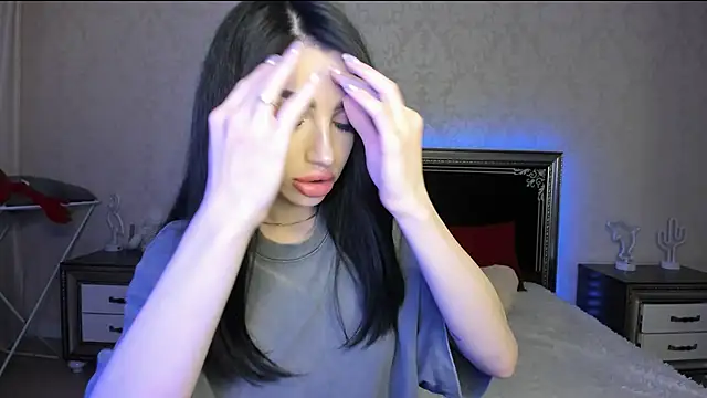 Snapshot of NancyLovee_ chatting on March 22, 1:32 am NancyLovee online show from March 22, 1:32 am