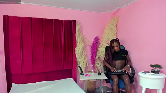 Snapshot of aishasounders chatting on January 24, 11:59 am aishasounders online show from January 24, 11:59 am