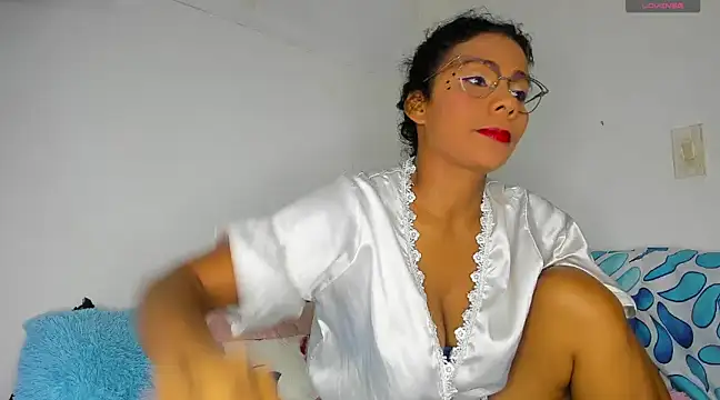 Snapshot of Nenita_Hot_ chatting on March 13, 9:37 pm Nenita Hot  online show from March 13, 9:37 pm