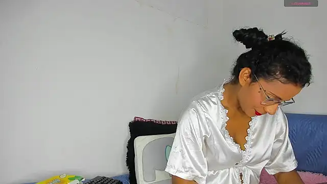 Snapshot of Nenita_Hot_ chatting on March 20, 10:40 pm Nenita Hot  online show from March 20, 10:40 pm