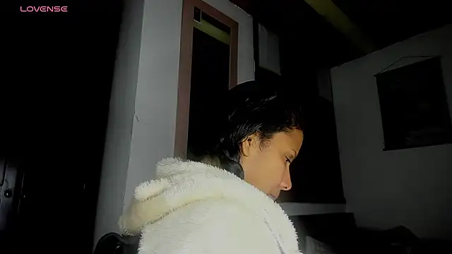 Snapshot of Nenita_Hot_ chatting on October 1, 4:07 am Nenita Hot  online show from October 1, 4:07 am