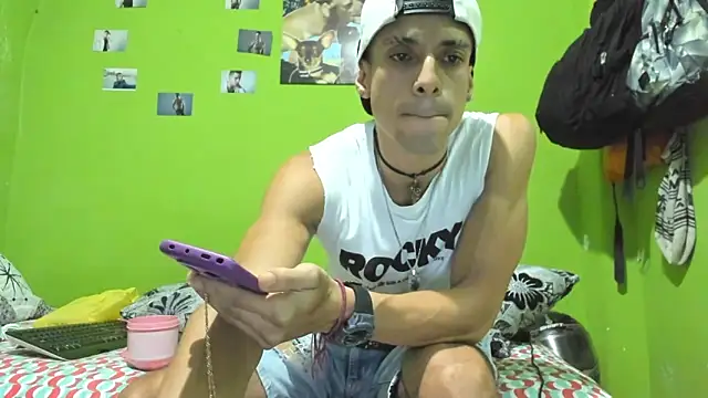 MikeRose94 online show from June 6, 6:45 pm