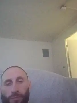 Snapshot of maccdaddy87 chatting on July 21, 8:11 pm maccdaddy87 online show from July 21, 8:11 pm