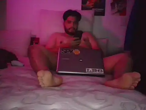 Snapshot of Mexicanpapibear1 chatting on March 15, 11:40 am Mexicanpapibear1 online show from March 15, 11:40 am