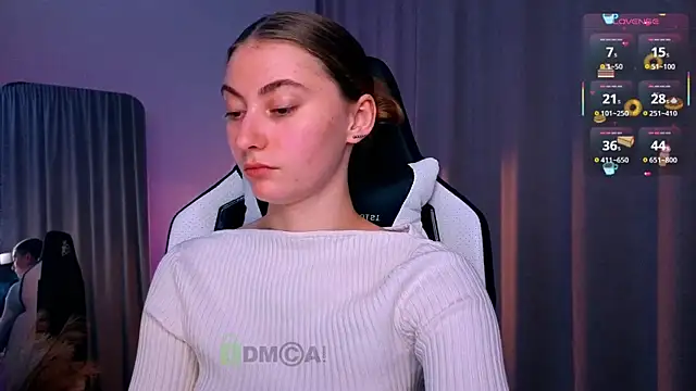 lady curls online show from September 30, 8:47 pm